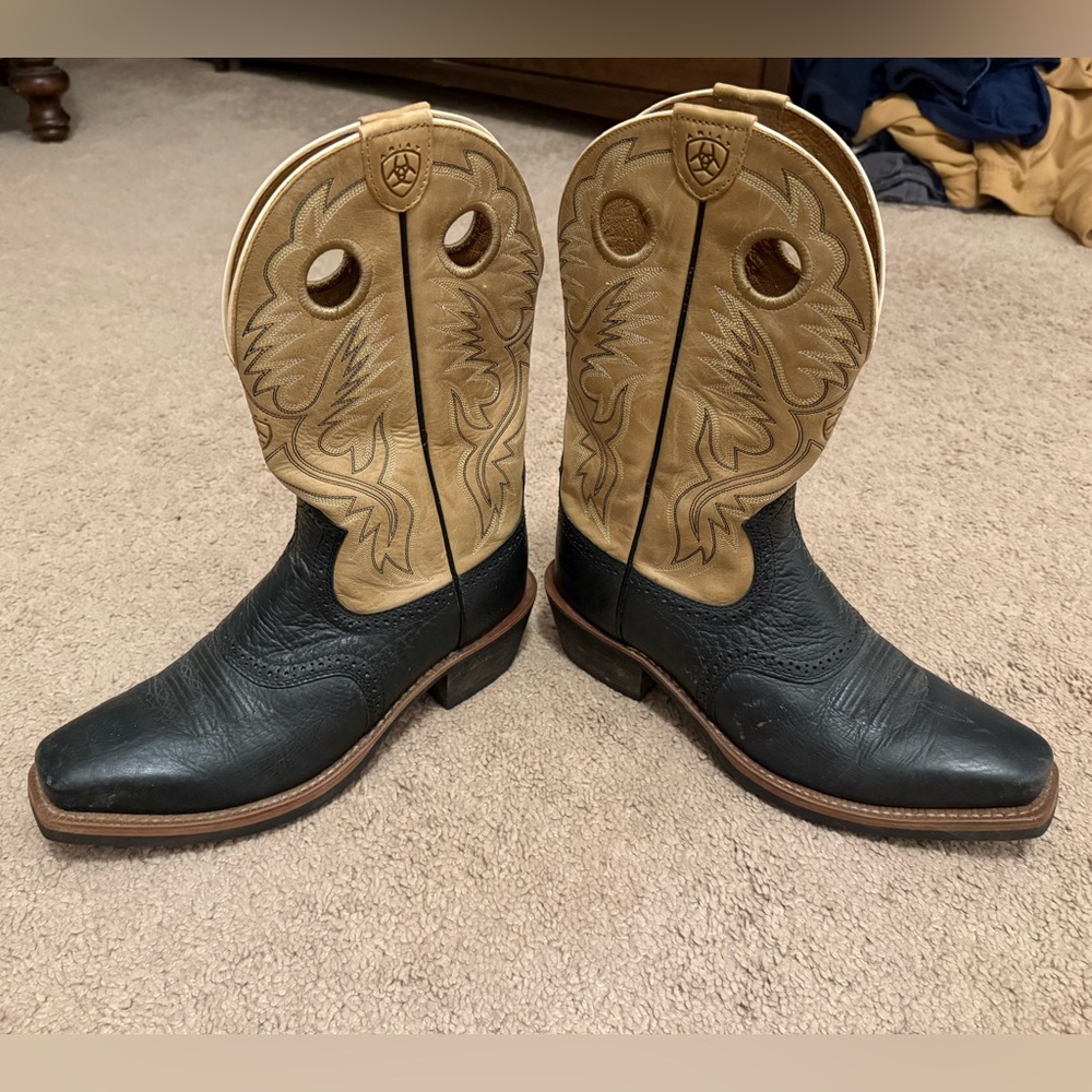 Ariat Men's Black and Brown Western Boots